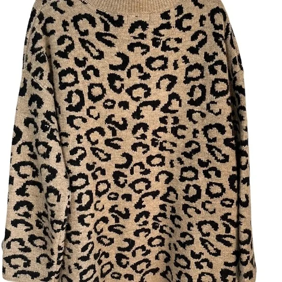 Lyla & Luke leopard print oversize v neck long sleeve sweater size medium - Picture 2 of 11